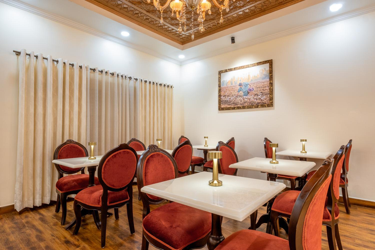 Food & Drinks 3, Moghal Mahal Resort Rajbagh Srinagar, Srinagar