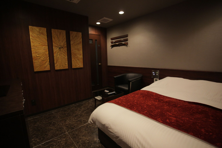 Bedroom 5, Hotel Uguisudani Club, Taitō