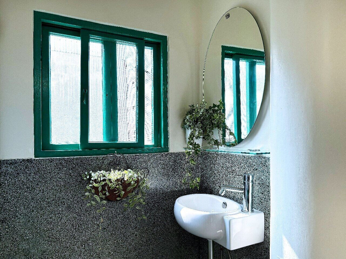Bathroom 3, Ronchamp Villa, Tainan