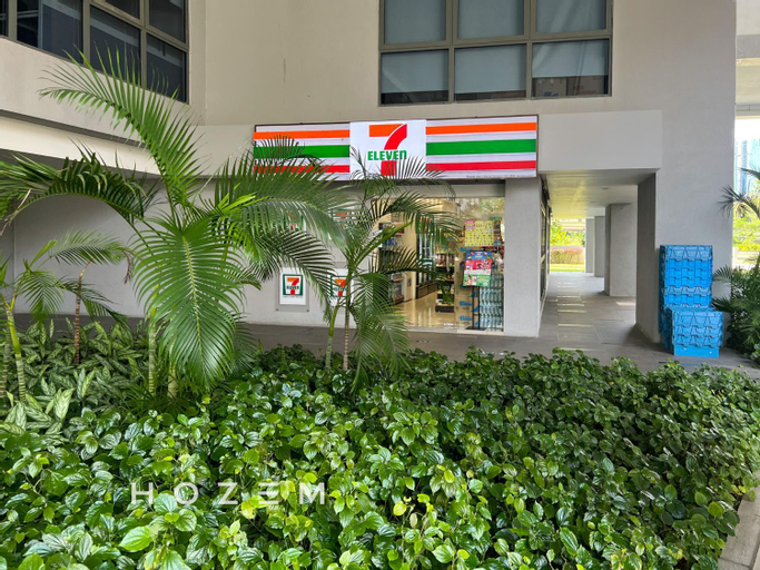 Comfort Pool View Studio 5PX Near Mid Valley, Kuala Lumpur