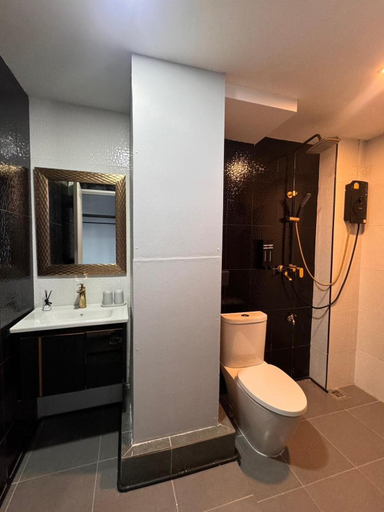 Bathroom 4, NAP IN NAN, Muang Nan