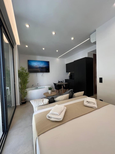 Bedroom, BlueMotion - PortSuite, Attica