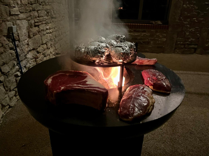 Food & Drinks 4, Cote-et-vins Gite du Prieure, Saône-et-Loire