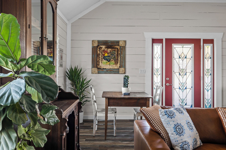 Others 5, Historic 1 BR Cottage | Mountain Views | Firepit, Kendall