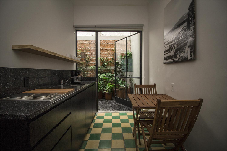 Others 5, Casa Alfredo, Mexico City