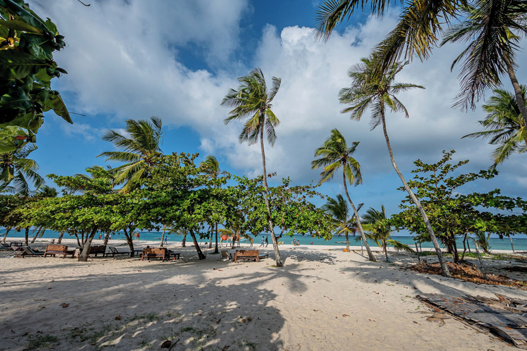 Others 5, Diani Beachfront Paradise, Msambweni