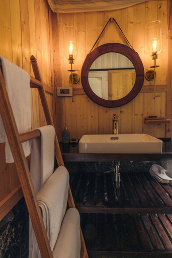 Bathroom, Tara Mountain Sarai, Kargil