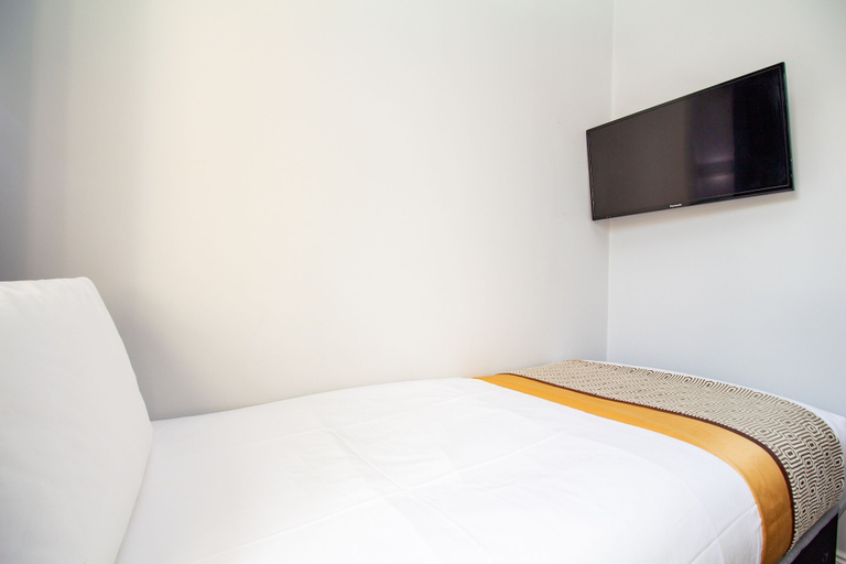 Bedroom 3, Applewood Hotel, Poole