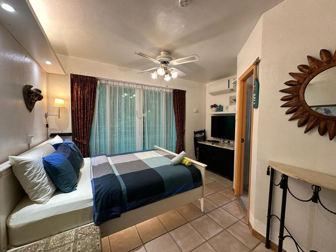 Bedroom 30