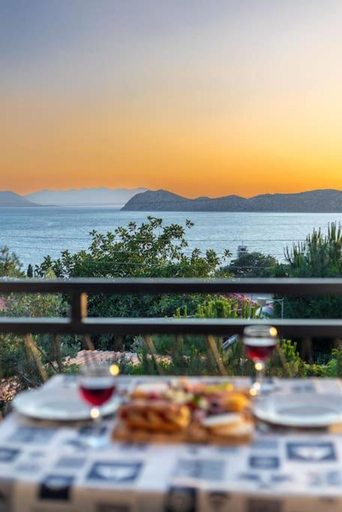 Others 3, Villa Cavit Bey, Marmaris