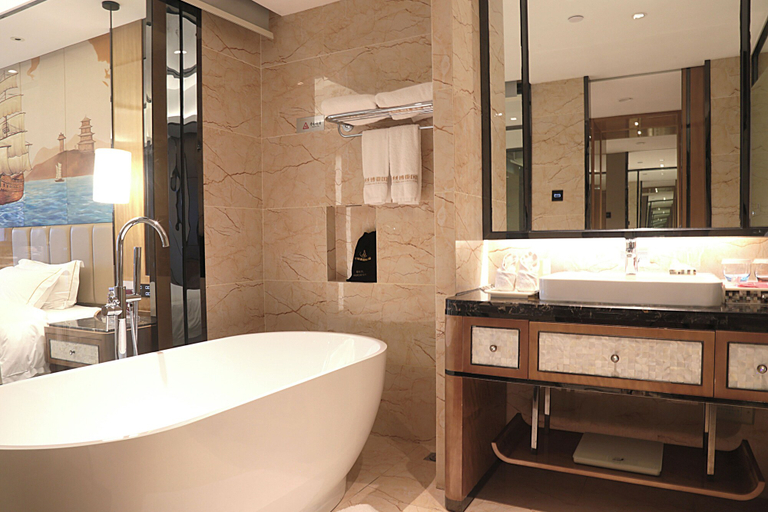 Bathroom 4, HALCYONBOWER INTERNATIONAL HOTEL, Quanzhou