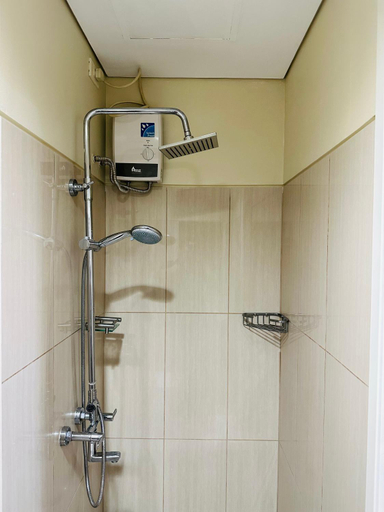 Bathroom 4, Shell Residences near Mall of Asia with Pool View, Fast WiFi, Pasay City