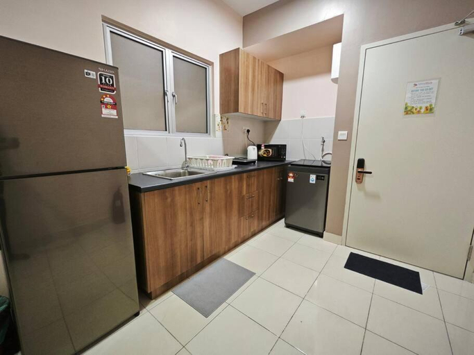 Others 4, Alanis 2-BR, Kota Warisan Sepang KLIA by Idealhub, Sepang