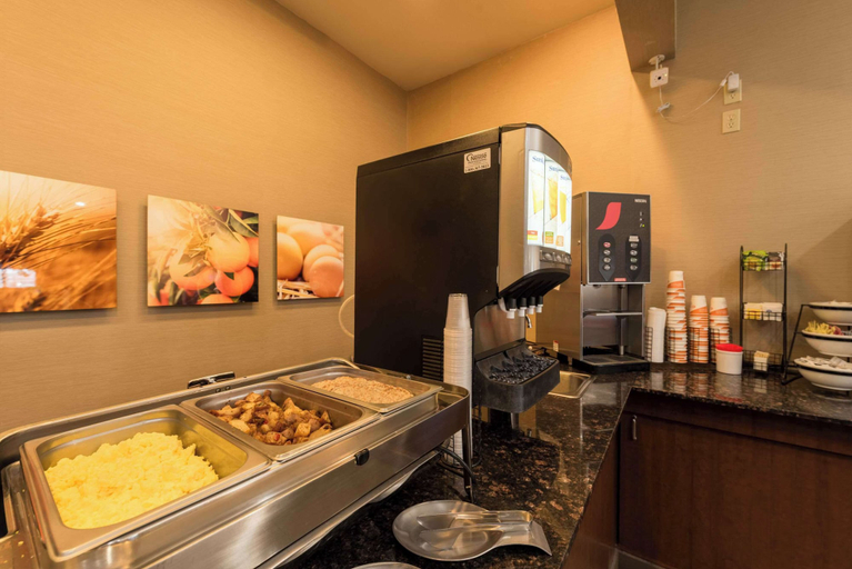 Food & Drinks 5, Comfort Inn & Suites Alamosa, Alamosa