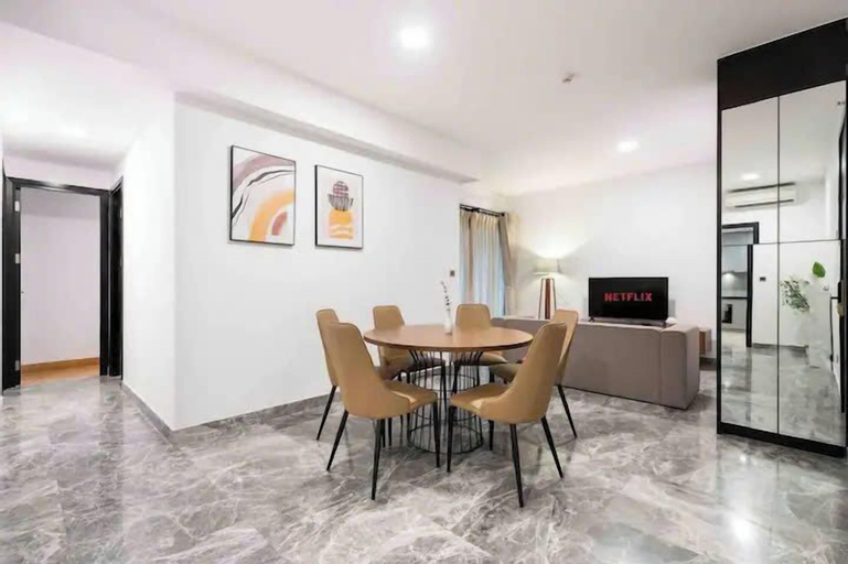 Dining Room 4