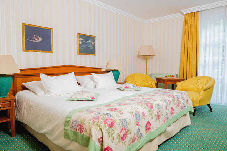 Bedroom 2, Hotel Am Schlosspark, Gotha