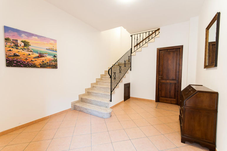 Others 3, Trinity Apartments, Trapani