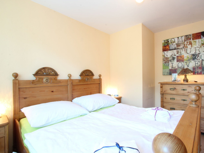 Bedroom 3, Apartment Niedernsill Near Ski Slopes, Zell am See