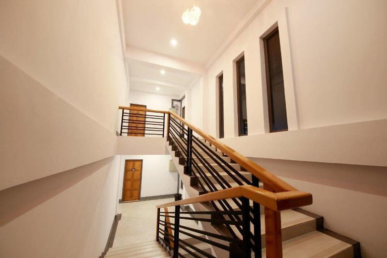 Public Area 2, Sky Motel Kalaw, Taunggye