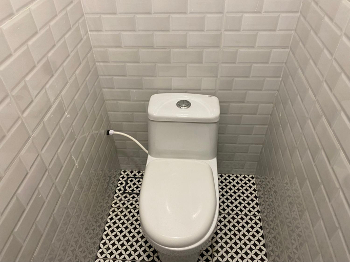Bathroom 3, Dudu Guesthouse Ipoh, Kinta