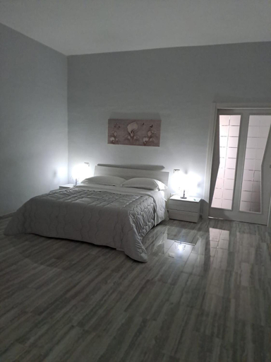 Others 3, Casa Rosy, Foggia