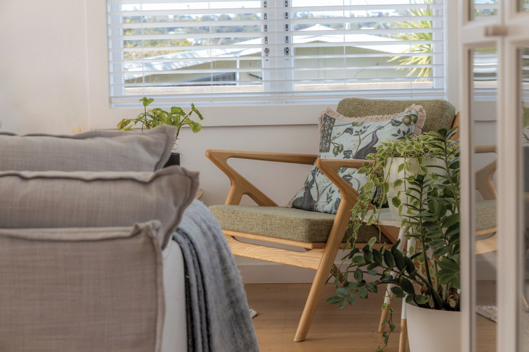 Others 5, Tahatai Cottage with Spa Pool - Oneroa, Auckland