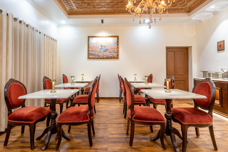 Food & Drinks 4, Moghal Mahal Resort Rajbagh Srinagar, Srinagar
