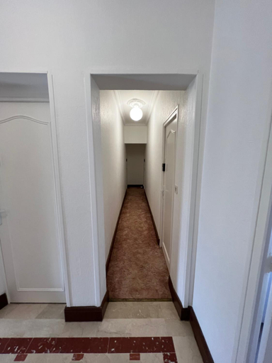 Others 4, Auberge Mer, Loir-et-Cher