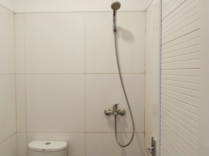 Bathroom 7