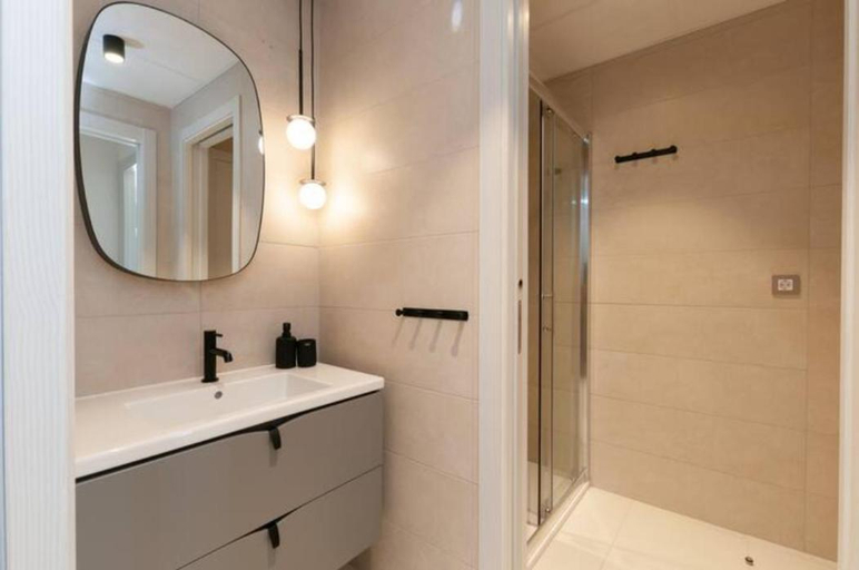 Bathroom 2, Beferent Los Arenales playa 2, Alicante