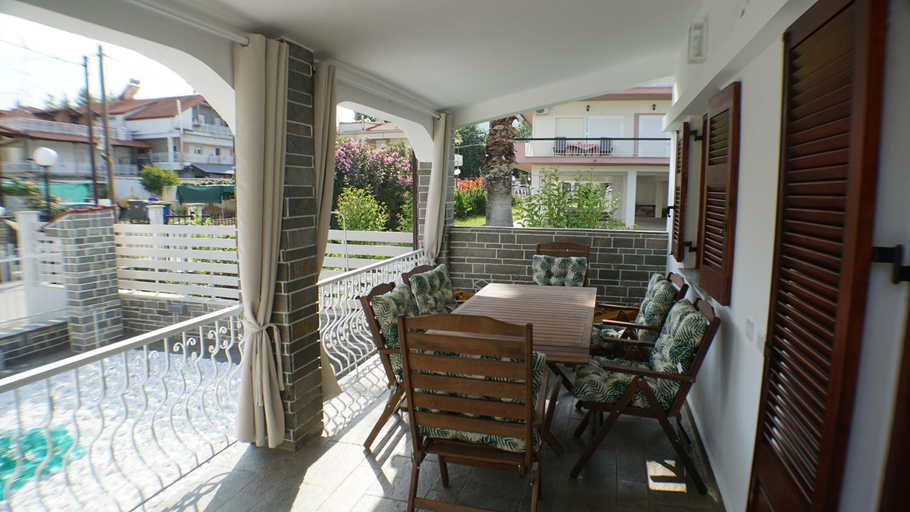 2, VILLA KONSTADINE, Central Macedonia