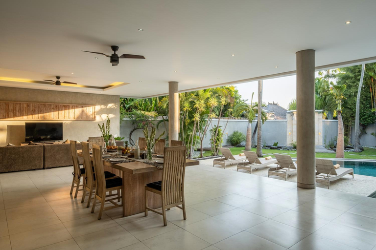 Food & Drinks, Spacious and Stylish Villa 3 Bedroom Seminyak, Badung