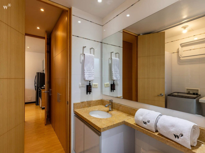 Room 5, w Vibrant 1BR in Chico, Santafé de Bogotá