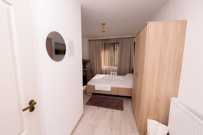 Others 2, Pensiunea casa Sia, Baile Herculane