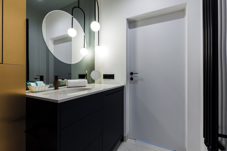 Bathroom 4, Młode Miasto Doki Apartments HappyStay, Gdańsk City