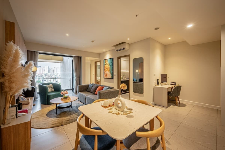 Dining Room 9