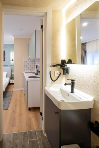 Bedroom 3, Glass hostel, Fatih