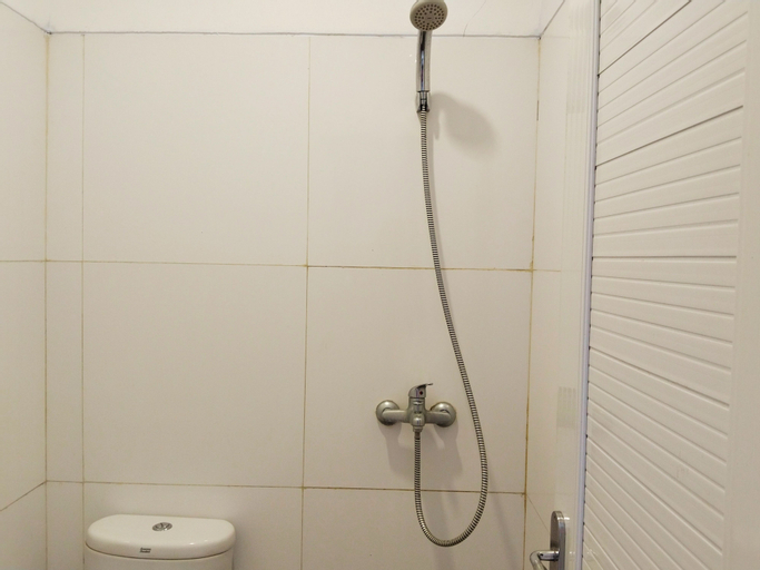 Bathroom 7