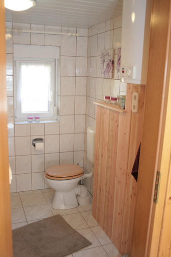 Bathroom 2, Ferienhauser Ohratalsperre, Gotha