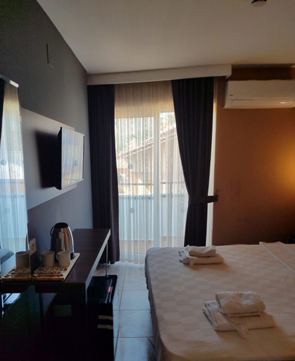 Bedroom 4, Avisos Hotel&Apartments, Marmaris
