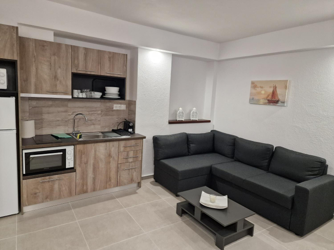 Kitchen 4, Το Στενακι, Thessaly