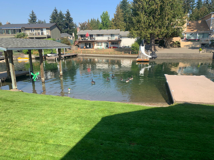 Others 5, Lake Tapps Bungalow, Pierce