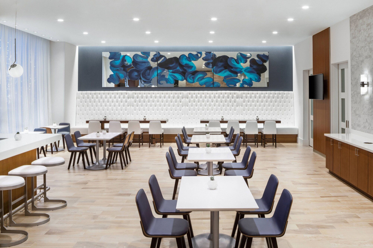 Food & Drinks 5, Courtyard by Marriott Stamford Downtown, Fairfield