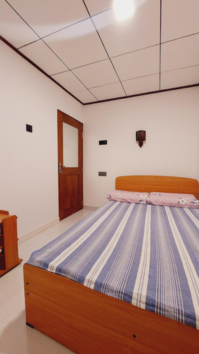 Bedroom 2, Little Cottage Villa, Dickwella