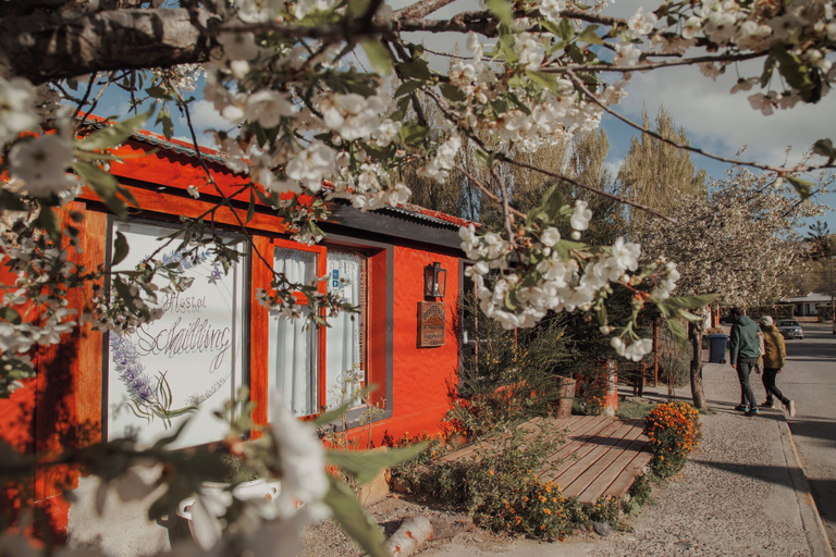 Exterior & Views 2, Schilling Patagonia Travellers - Hostel, Lago Argentino