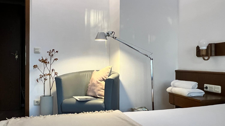 Bedroom 2, Unsereins Hotel, Hof