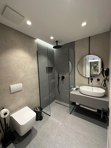 Bathroom 5, DREAM HOTEL SARANDA, Sarandës