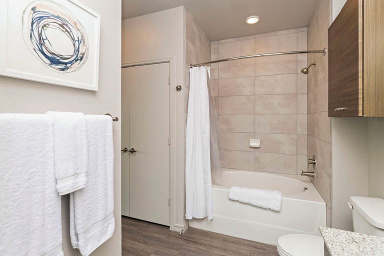 Bathroom 4, Barsala at The Green at Plum Creek, Hays