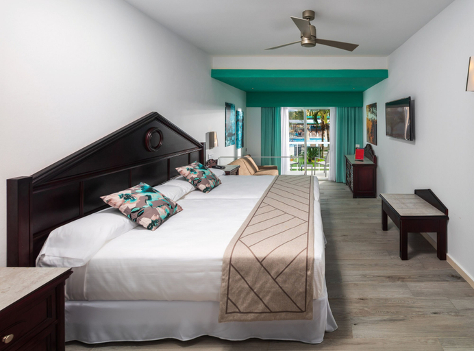 Bedroom 3, Hotel Riu Ocho Rios - All Inclusive