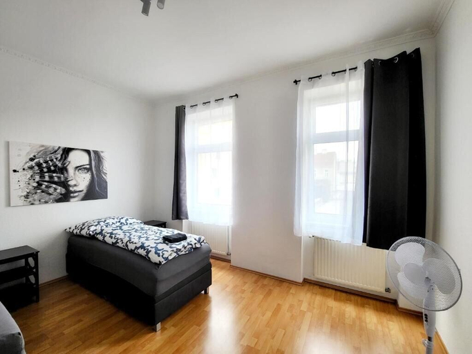 Room 3, City Home, Wien